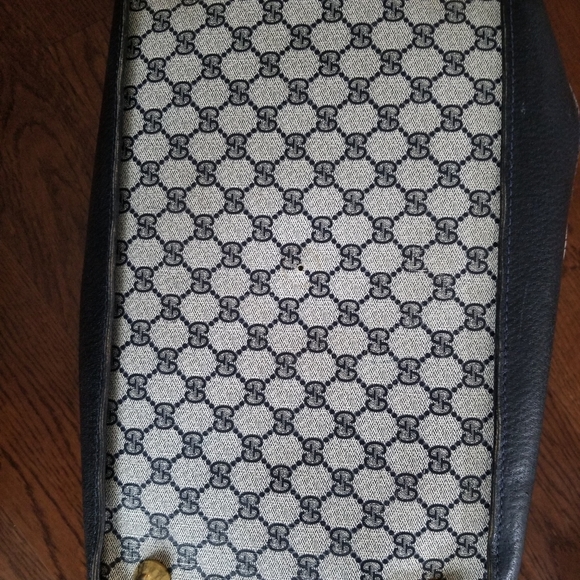 Auth Vintage Gucci Carry-On/Travel Bag - Picture 3 of 8